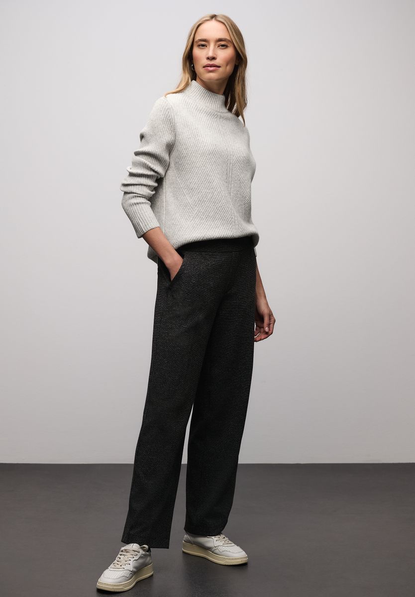 Softer Strukturpullover