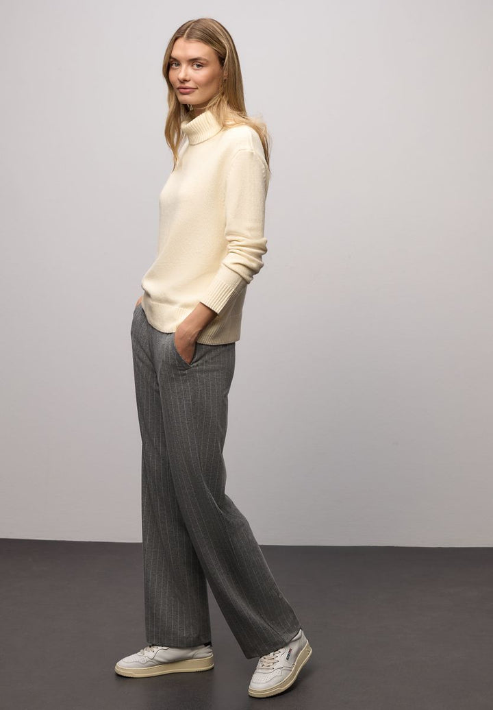 Softer Rollkragenpullover