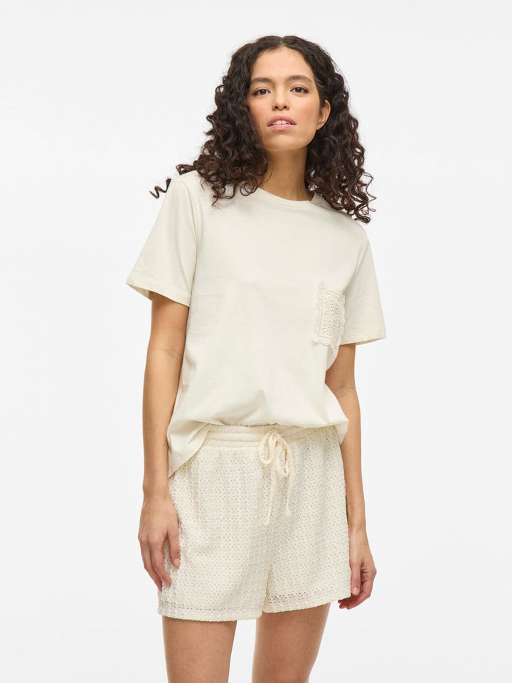 VIVIRINA CROCHET O-NECK S/S TOP