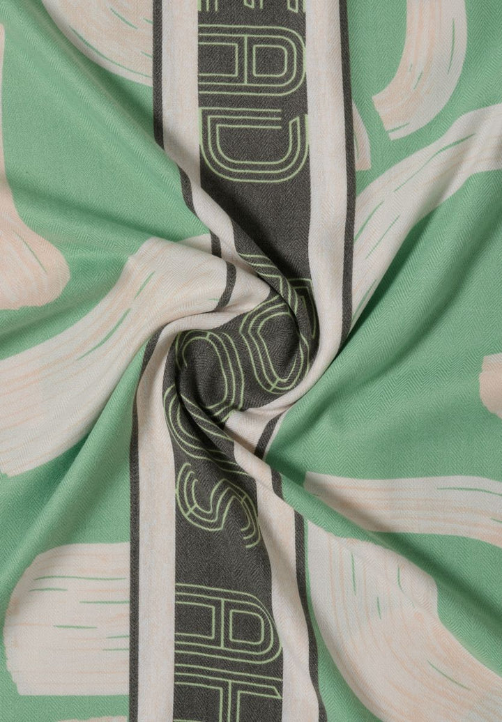 Gemusterter Loop-Schal