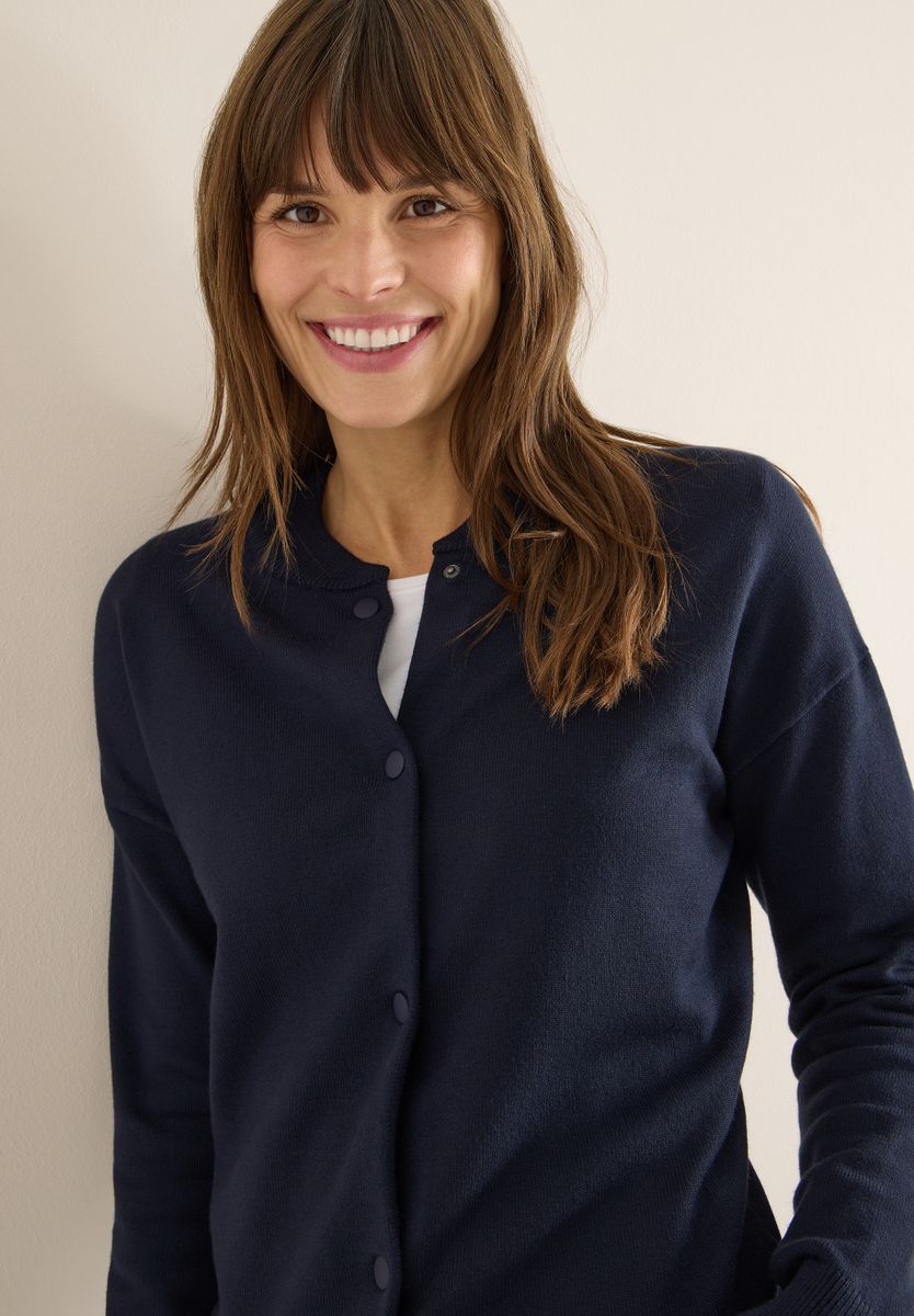 Cosy College Cardigan