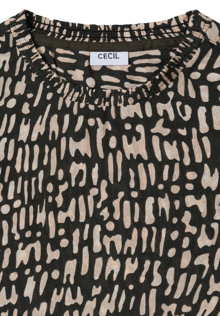 Bluse mit Smock-Ausschnitt