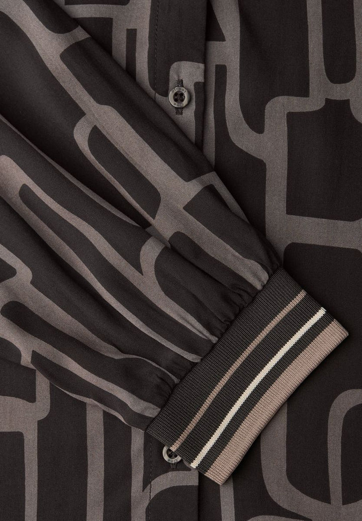 Gemusterte Tunika mit Tape