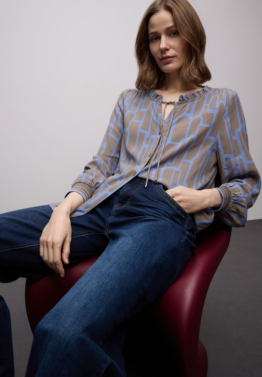 Gemusterte Tunika mit Tape