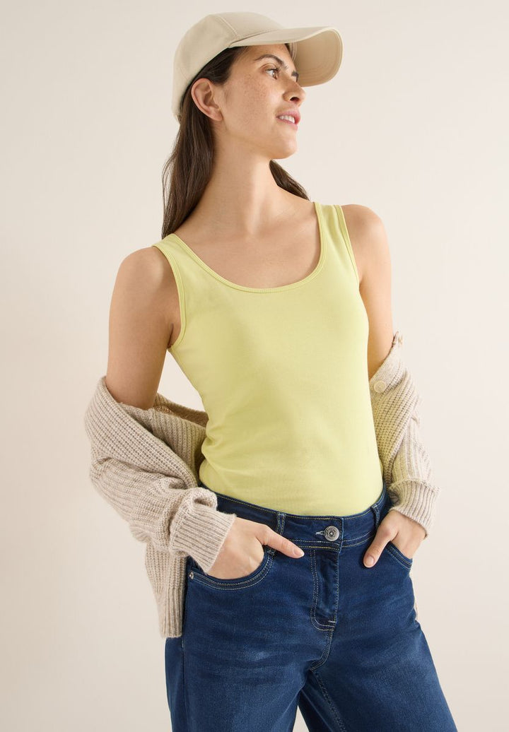 Basic Top in Unifarbe