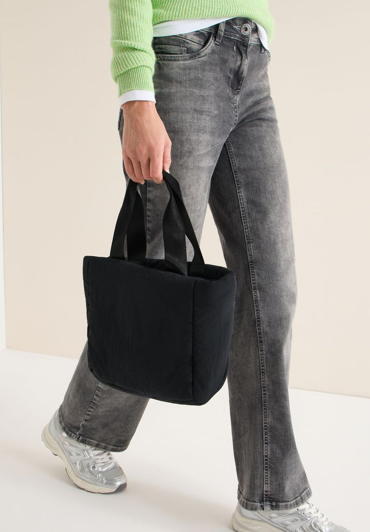 Gefütterte Tasche