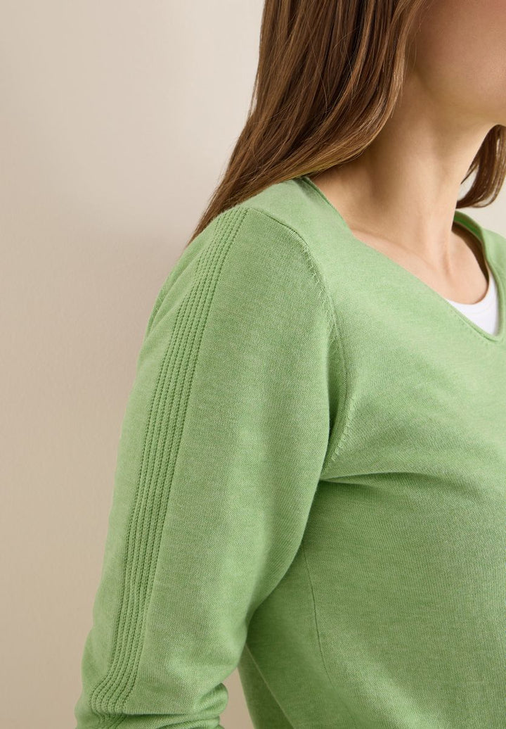 Basic Pullover