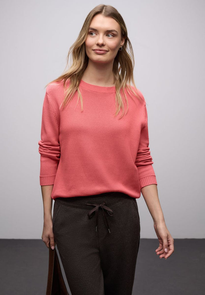 Basic Pullover