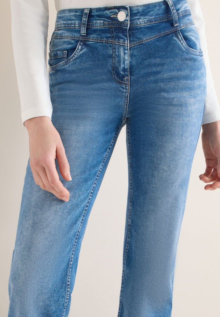 Bootcut Jeans