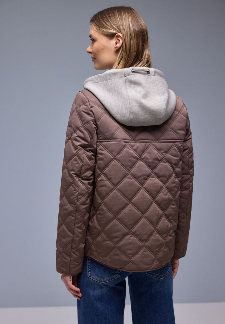 Jacke mit abnehmbarer Kapuze