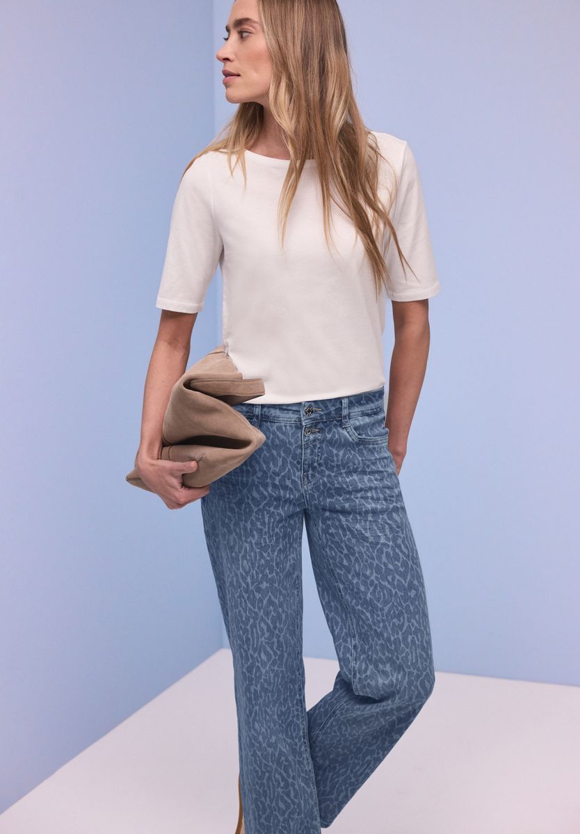 Straight Leg Jeans