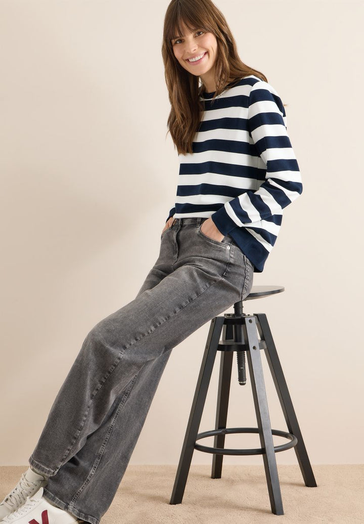 Gestreiftes Sweatshirt
