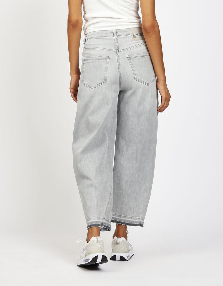 94ODINA - o-shape fit