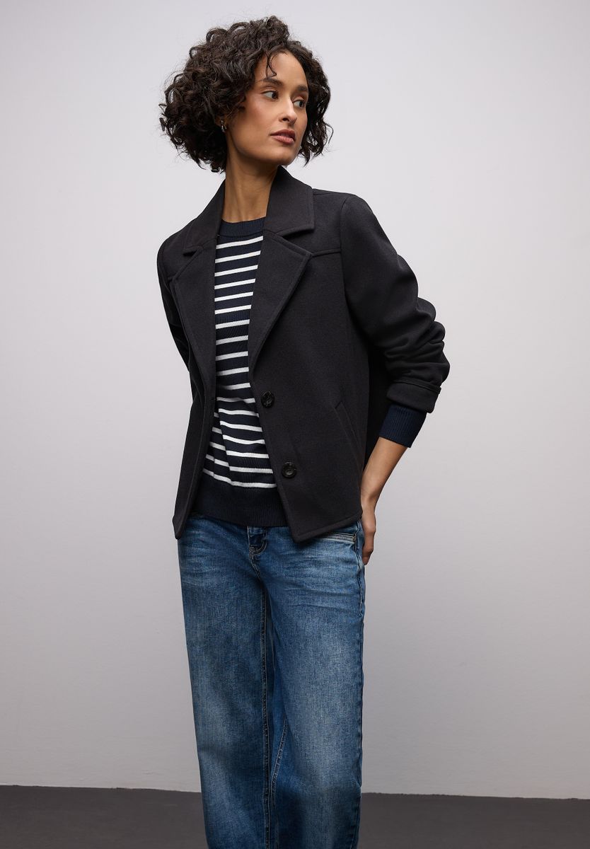 Gestreifter Pullover