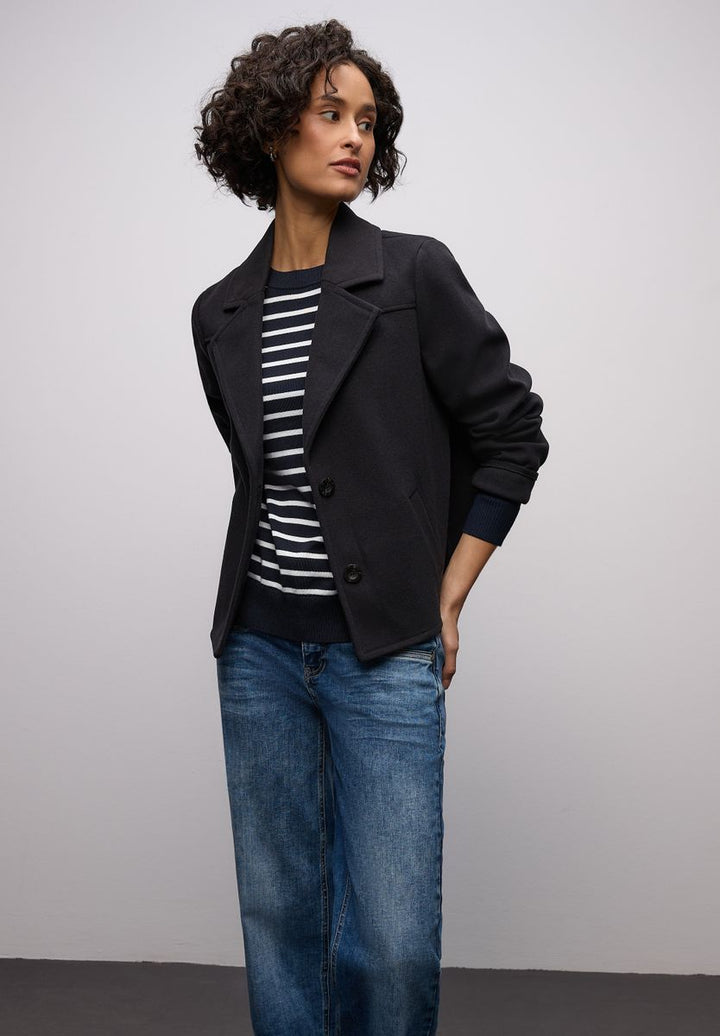 Gestreifter Pullover