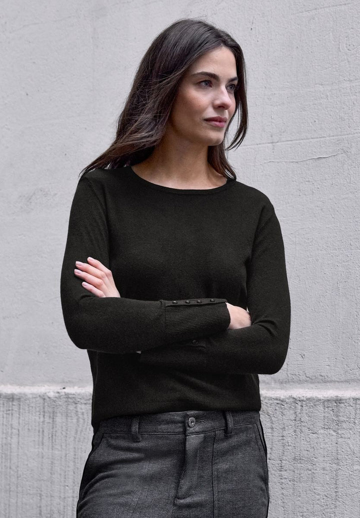 Strickpullover mit Knöpfen