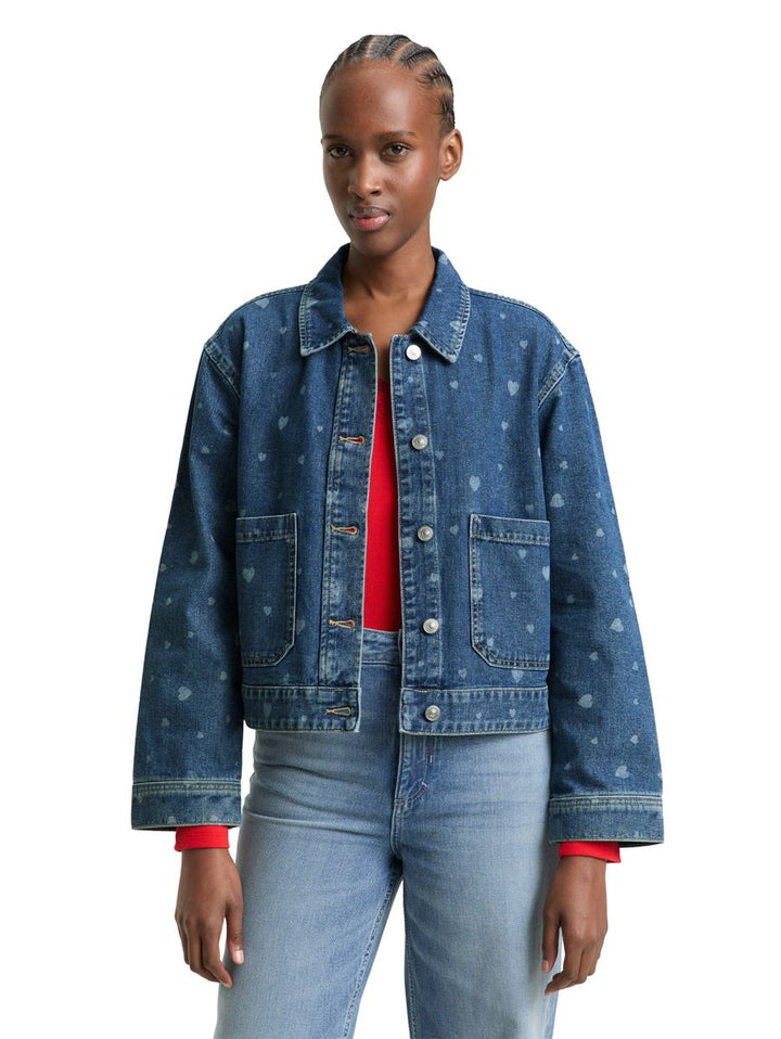 Jeansjacke mit aufgesetzten Taschen