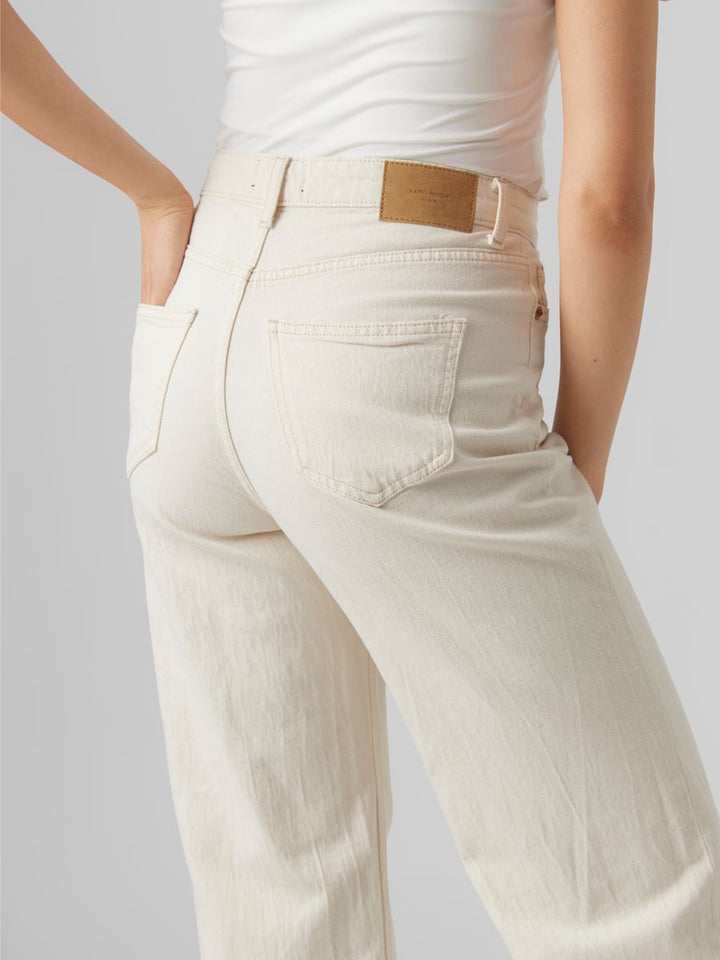 VMTESSA HR WIDE JEANS ECRU GA NOOS