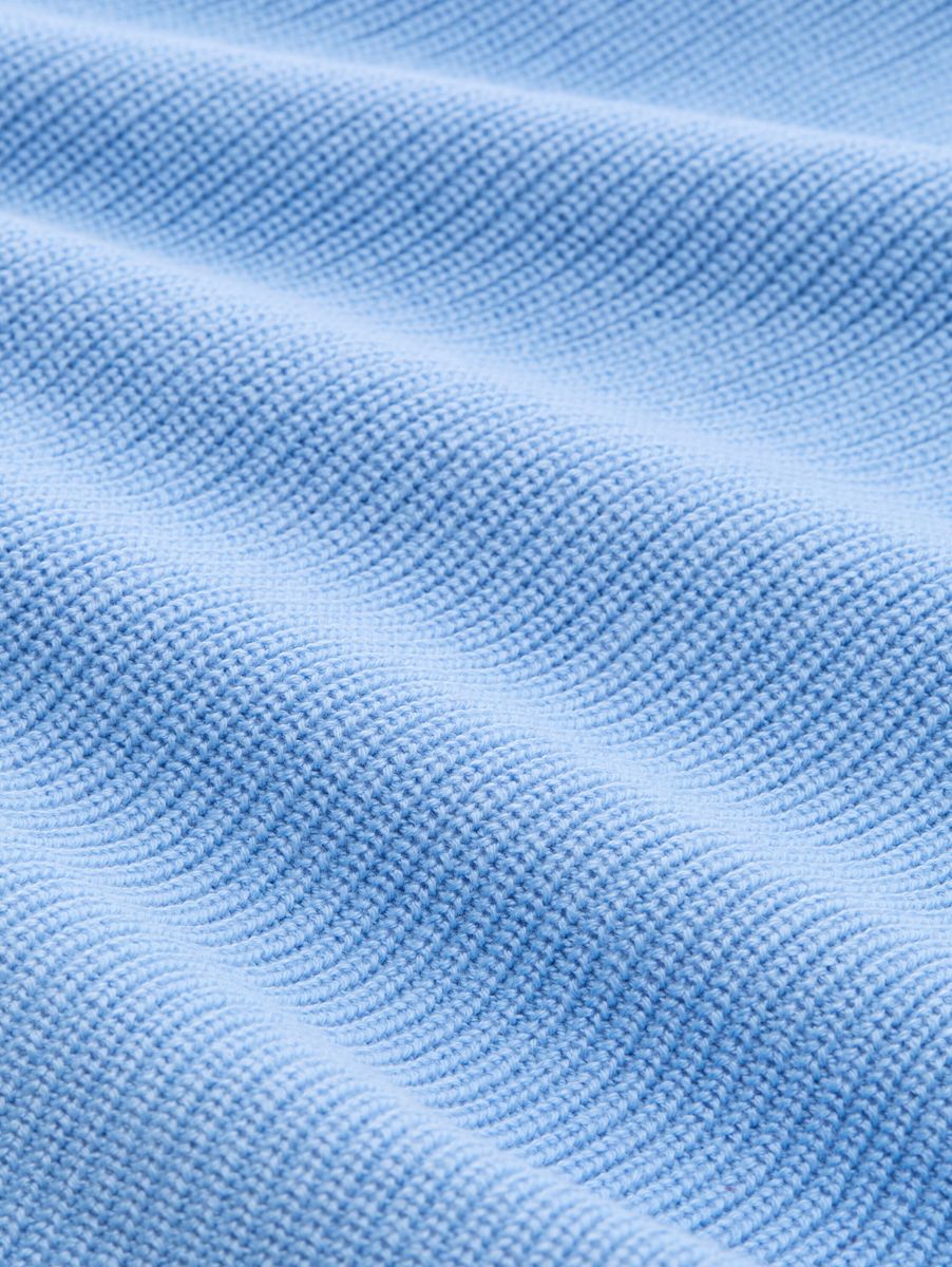 Strickpullover mit V-Ausschnitt