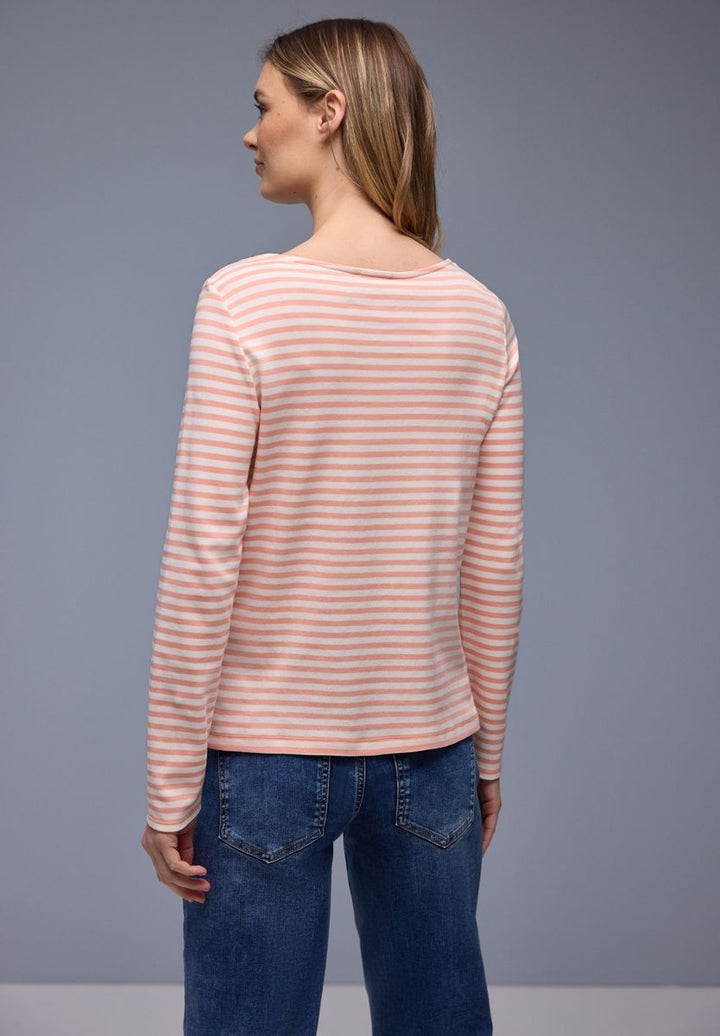 Gestreiftes T-Shirt