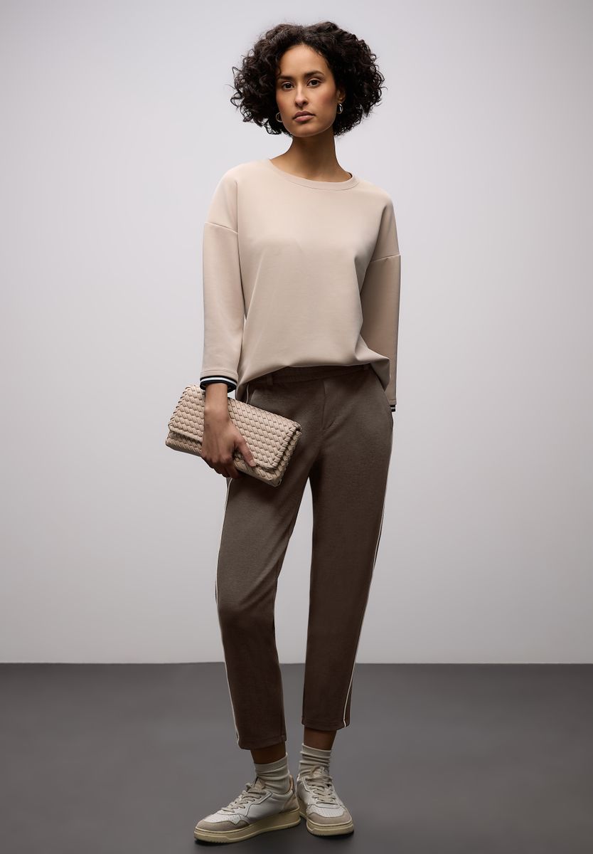 Hose mit Tape-Detail