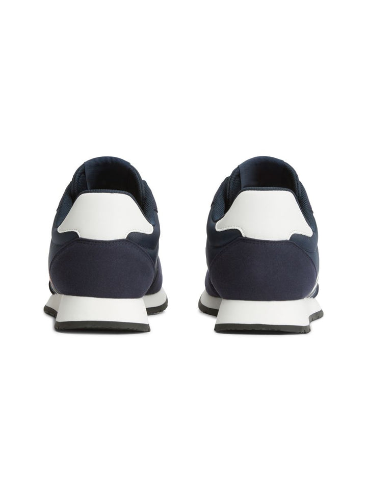 TJM  CLASSIC RUNNER