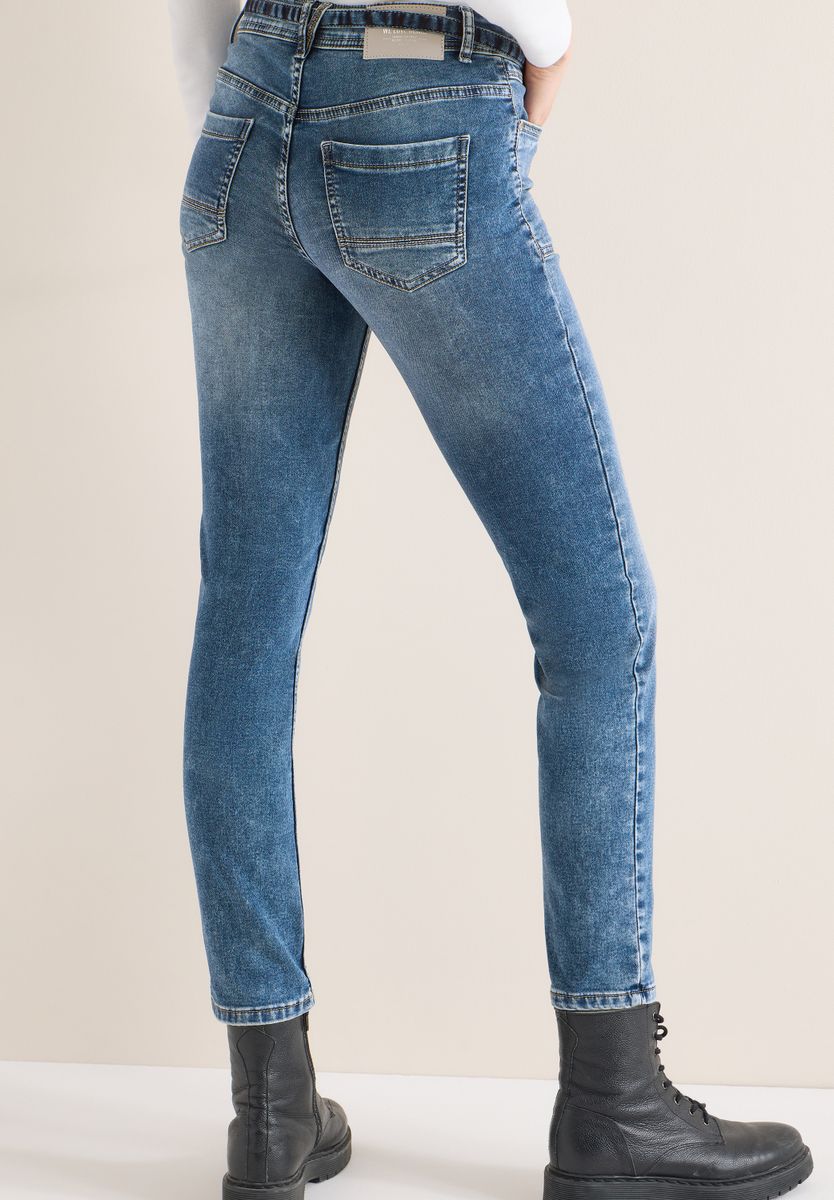 Slim Leg Jeans