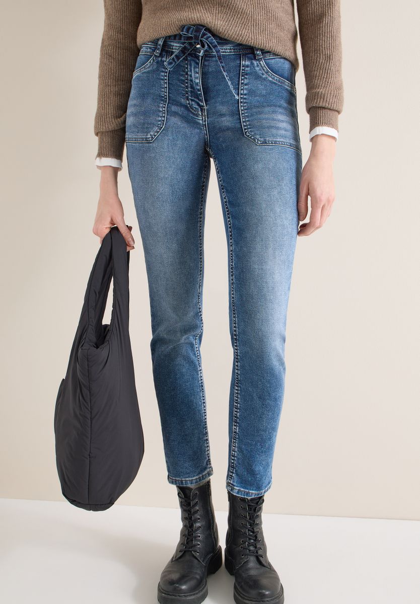 Slim Leg Jeans