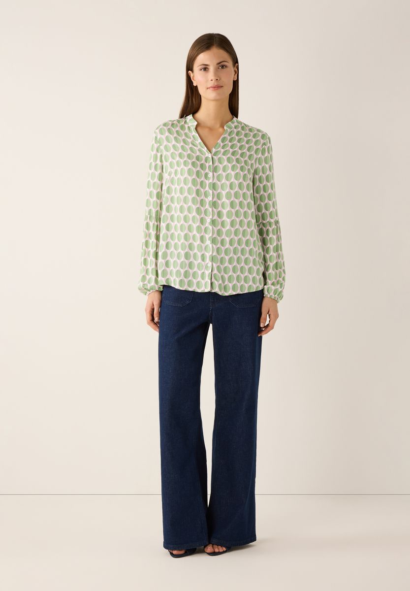 Viskosebluse mit grafischem Print