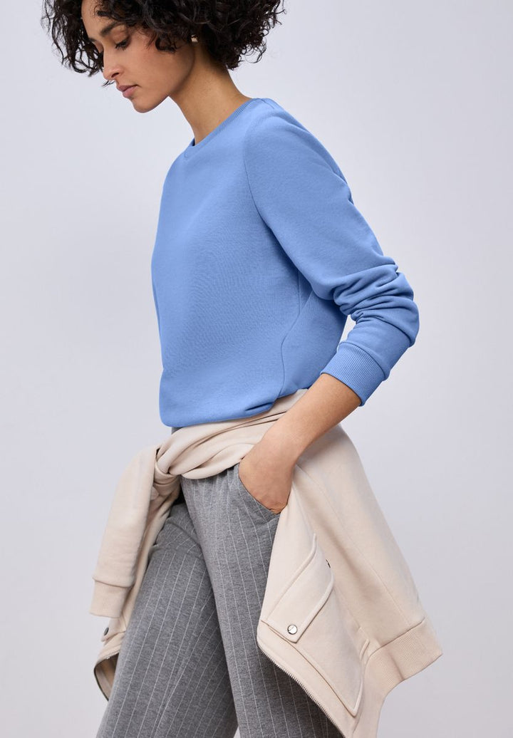 Basic Sweatshirt