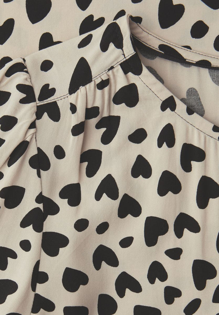 Bluse mit Herzmuster