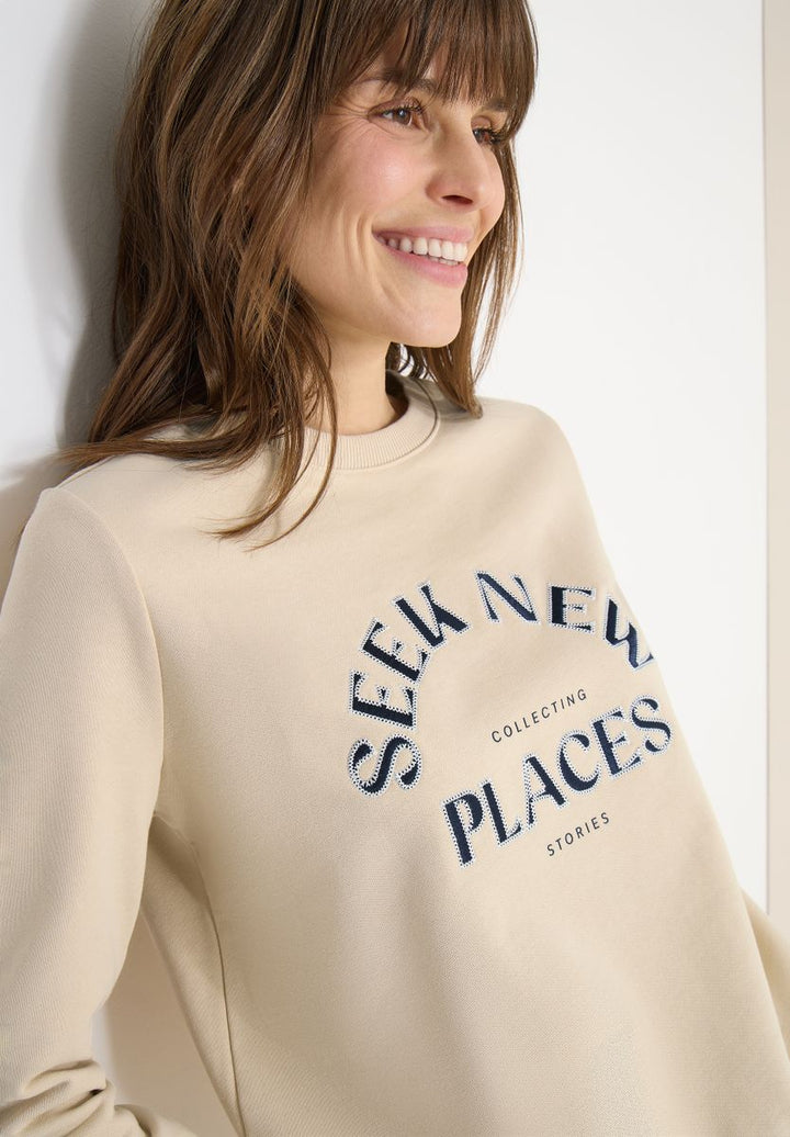 Embroidery Sweatshirt