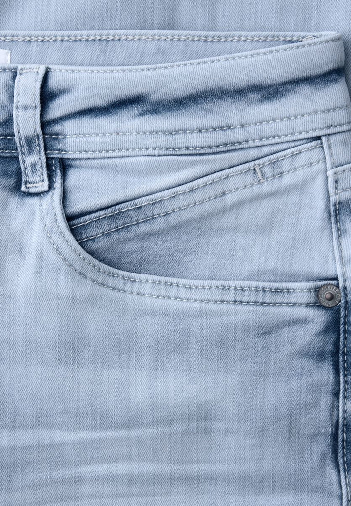 Mid Waist Slim Leg Jeans im Casual Fit