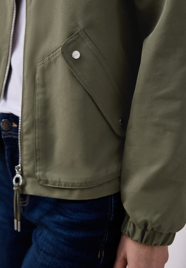 Kurze Jacke