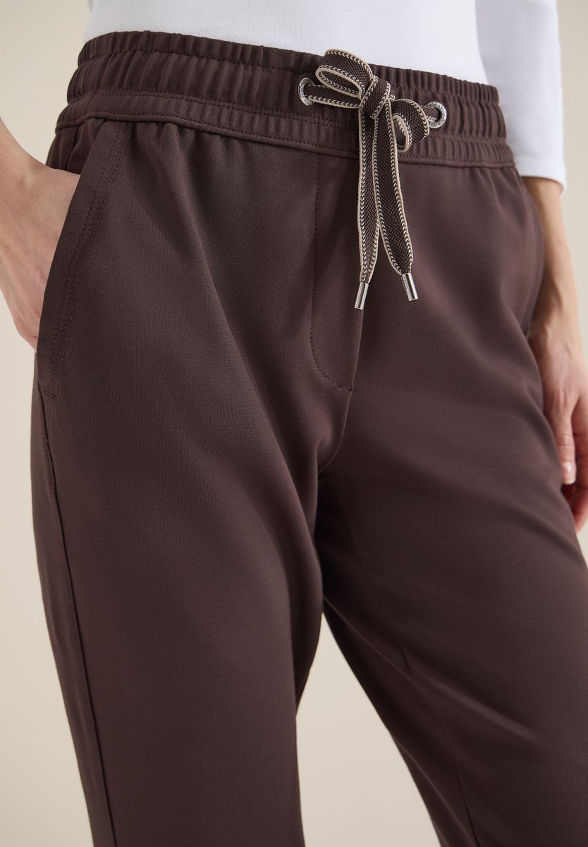 Hose in Unifarbe