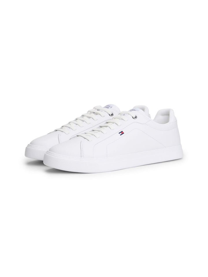 ICON COURT LIGHT ESS