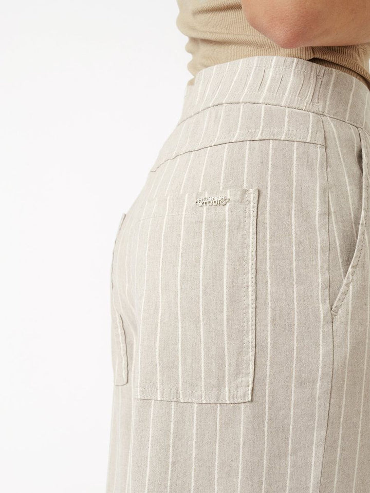 Mara Wide Leg Cropped