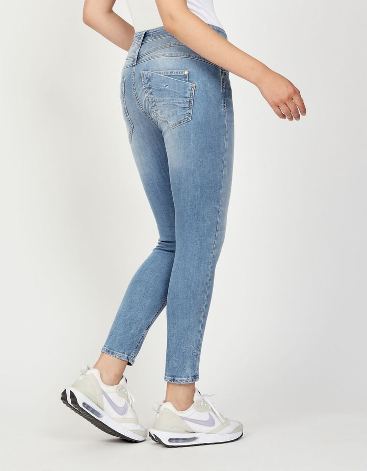 94AMELIE CROPPED - relaxed fit