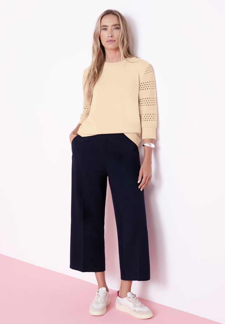 Shirt mit Lochmuster-Ärmeln