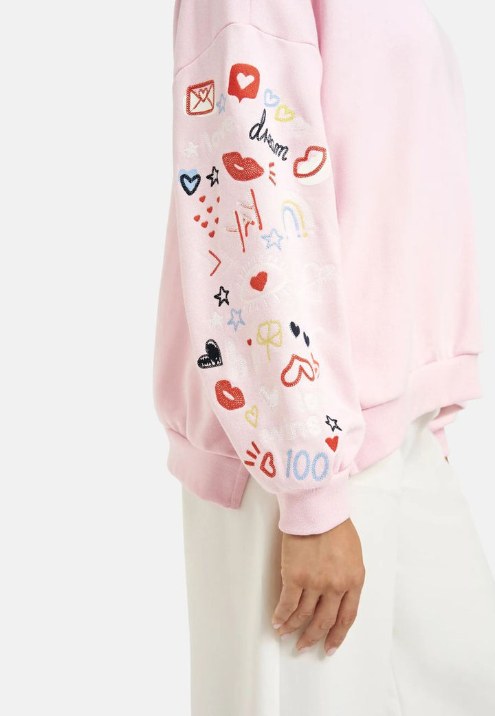 Oversize Sweatshirt Sleeve Embroidery