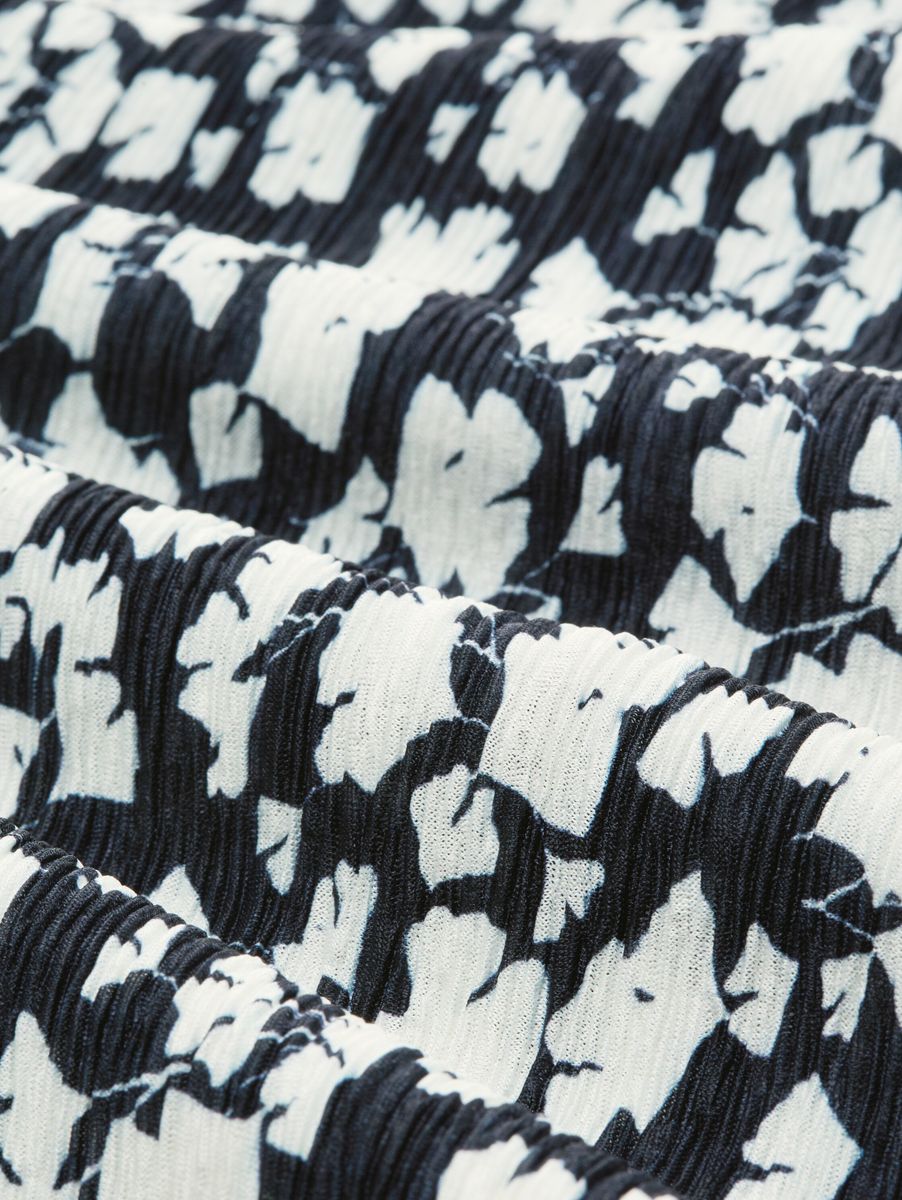 Crinkle T-Shirt mit Fledermausärmeln