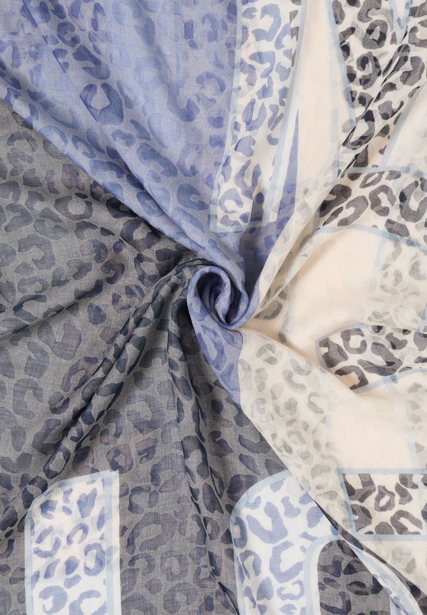 Tuch mit Ausbrenner-Muster