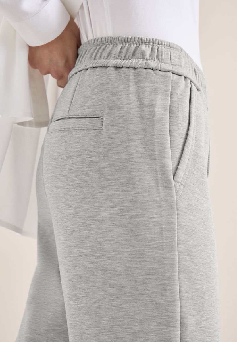 High Waist Straight Leg Hose