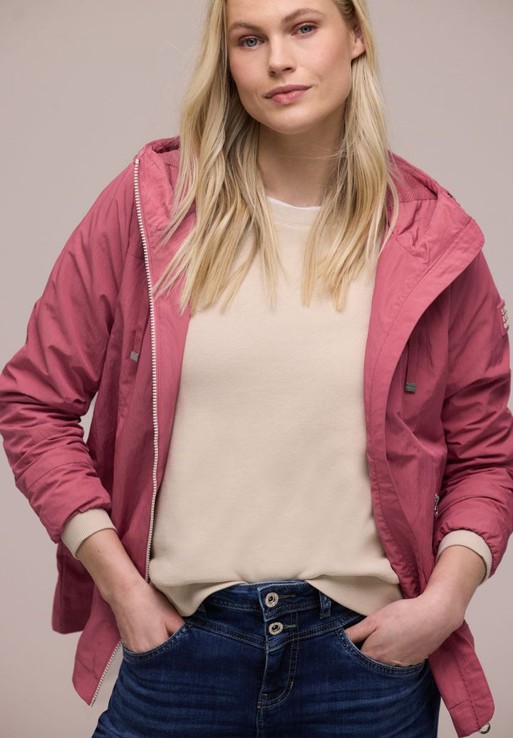 Jacke mit Kapuze und Zipper
