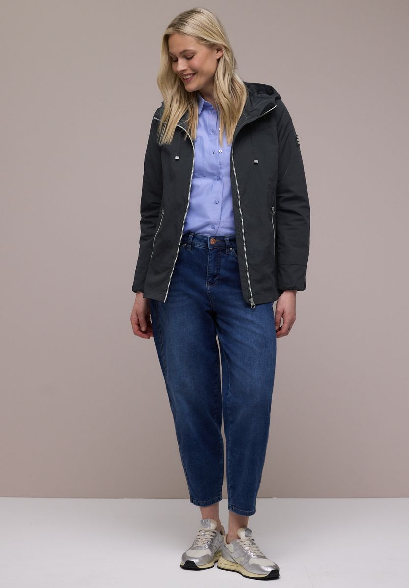 Jacke mit Kapuze und Zipper