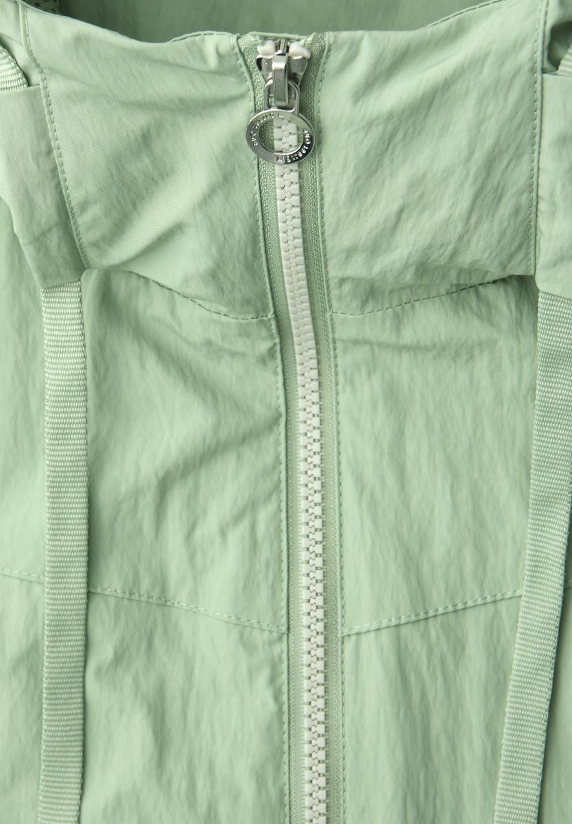 Jacke mit Kapuze und Zipper
