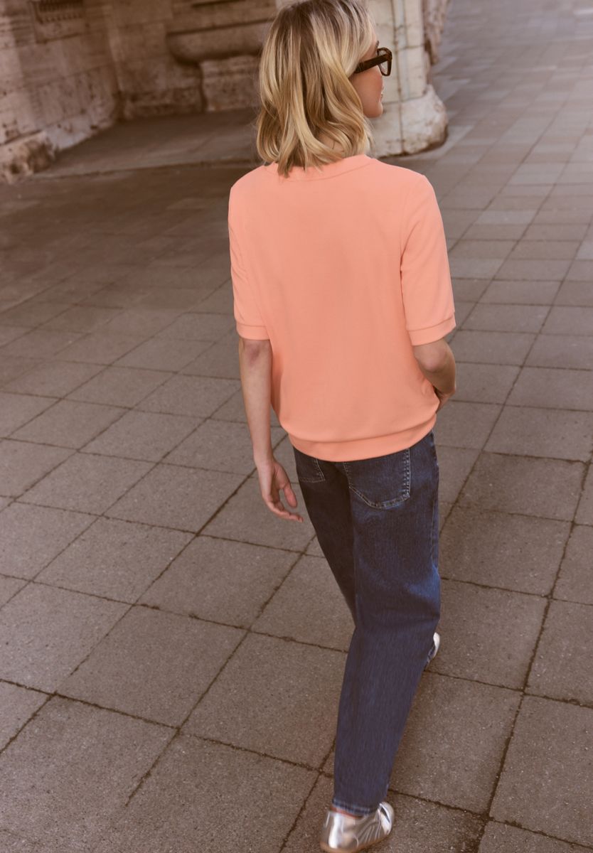 Basic T-Shirt mit Kurzarm und Rundhals