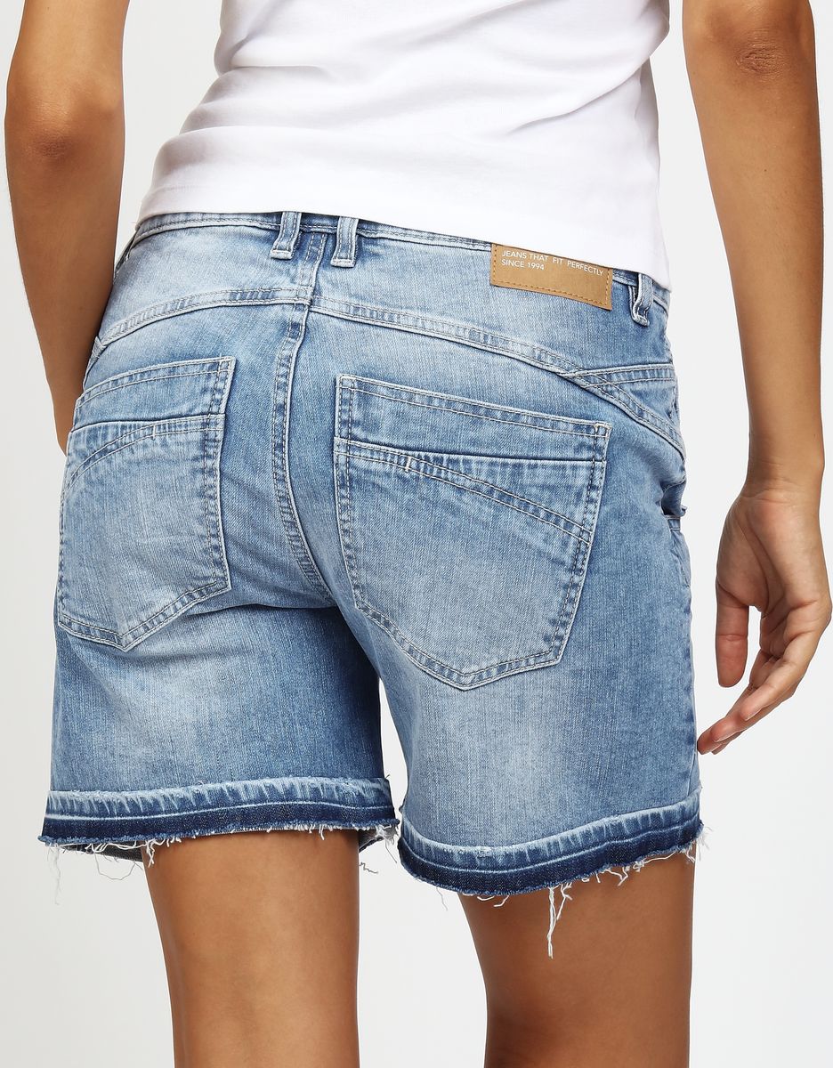 94BO SHORTS  - loose fit