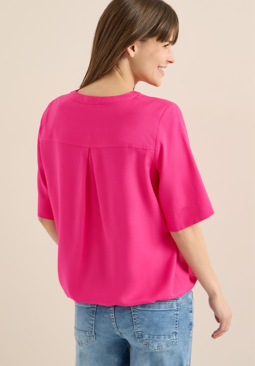 Kurzarm Bluse mit Split Neck