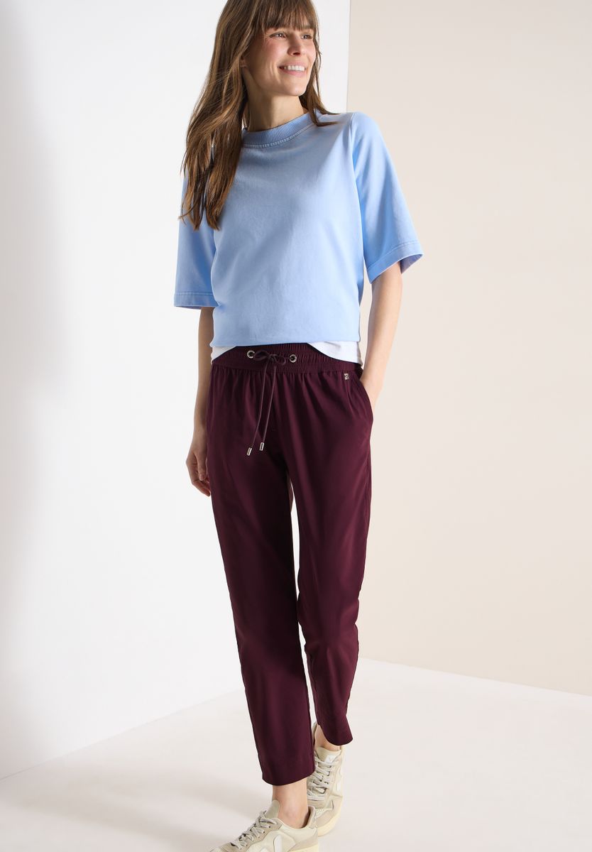 Mid Waist Slim Leg Hose im Casual Fit